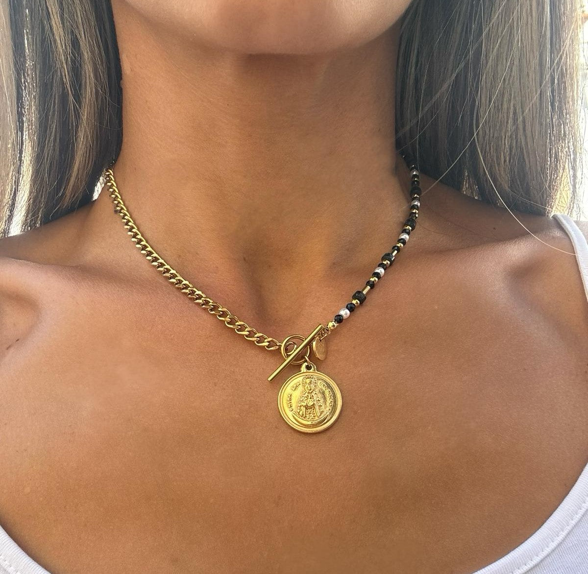 COLLAR MADRUGÁ COLORES - VIRGEN DEL ROCÍO