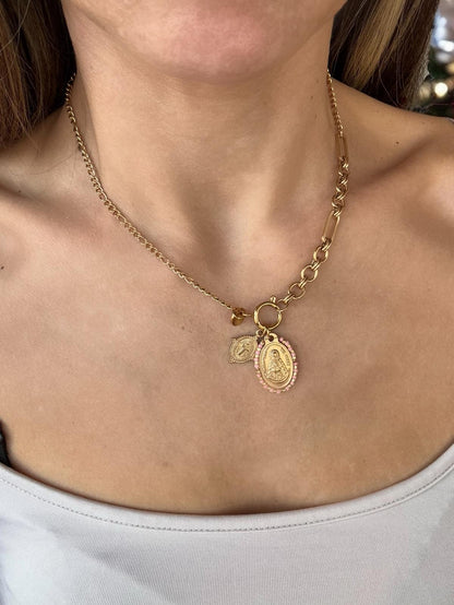 COLLAR PERLITAS ROSA - VIRGEN DEL ROCÍO