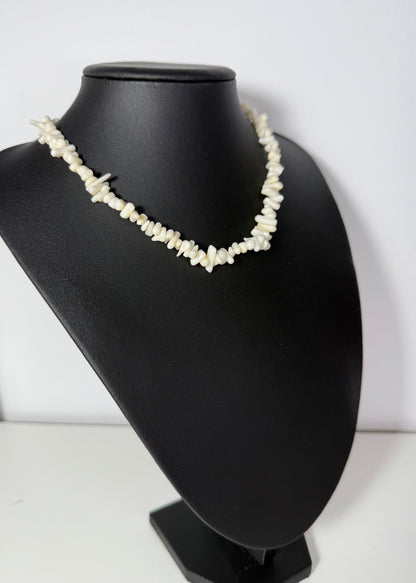 COLLAR CORALES BLANCO