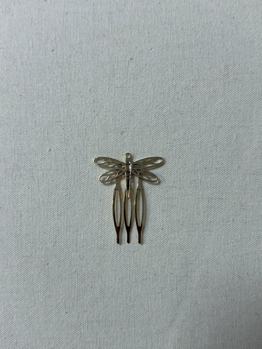 Peinecillo libélula pequeña