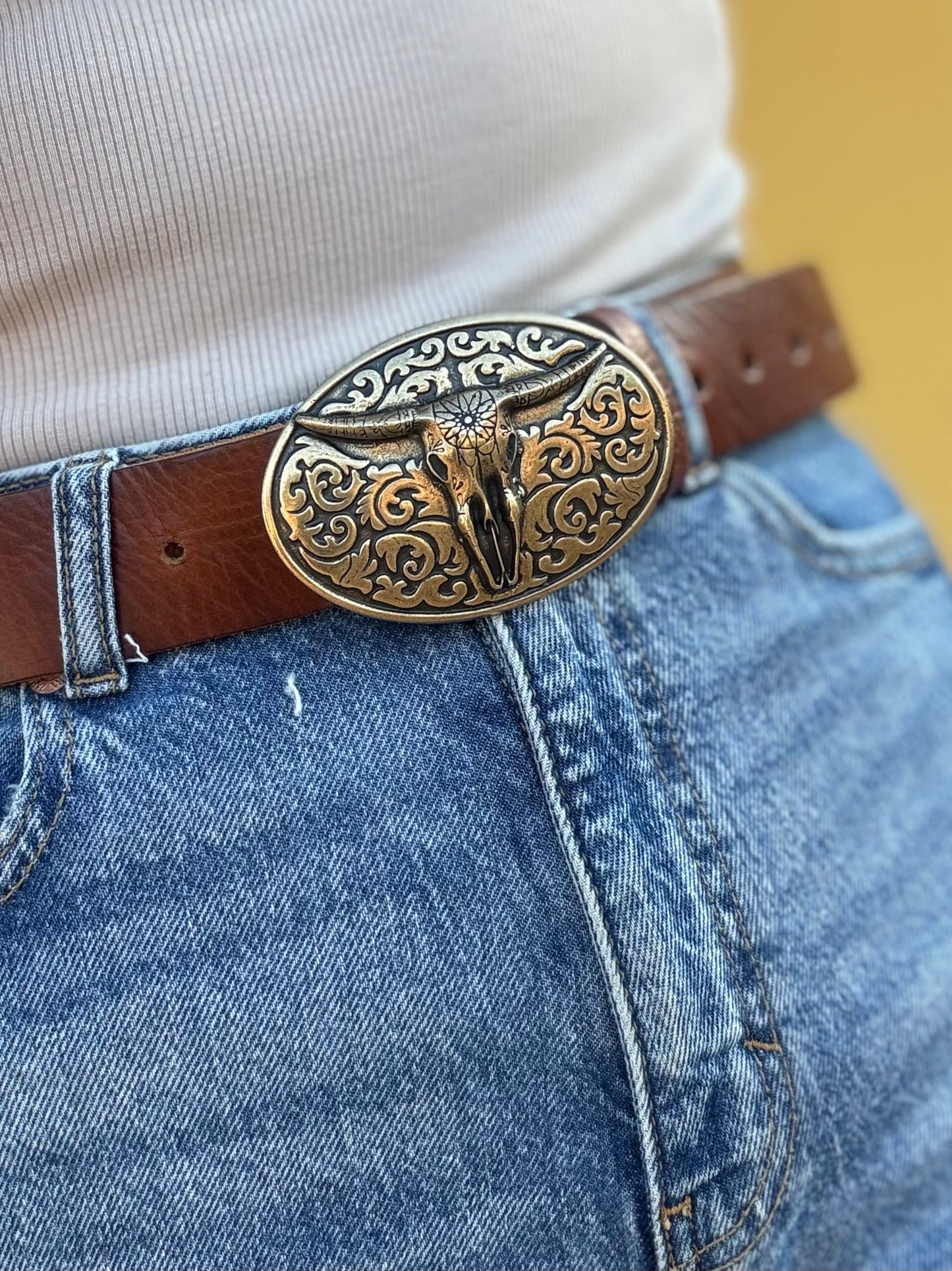 CINTURÓN PIEL BÚFALO