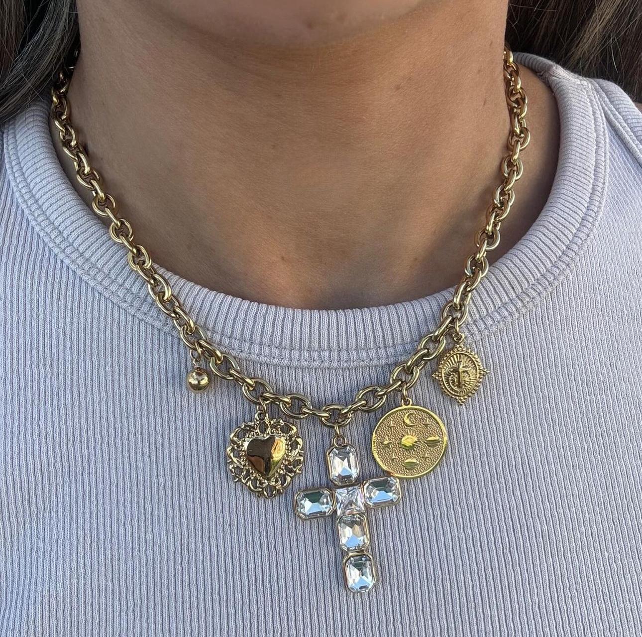 COLLAR CHARMS CRUZ