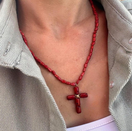 COLLAR CRUZ CORAL ROJO